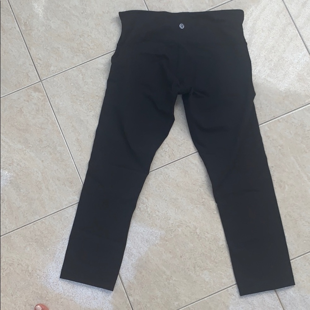 Lululemon Cropped Leggings